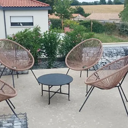 D'hote La Paisible Bed and breakfast